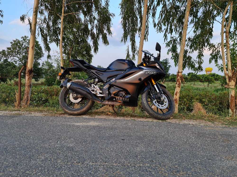 2022 Yamaha R15