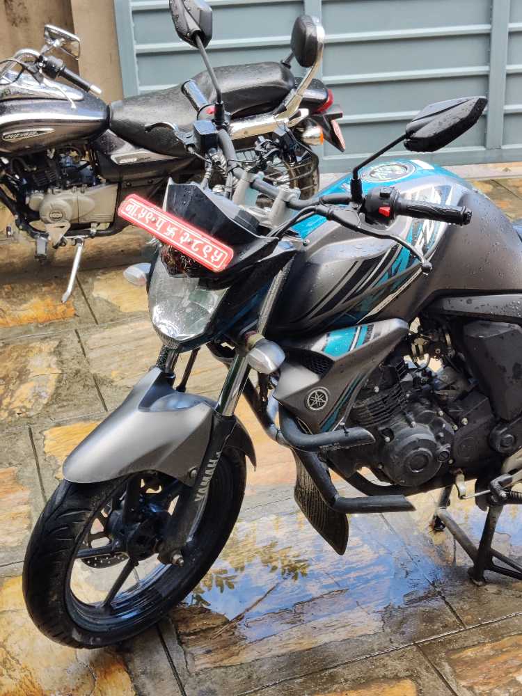 2017 Yamaha FZS