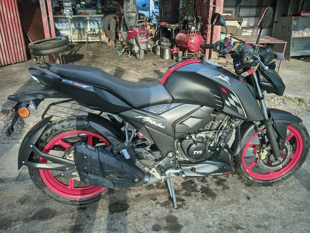 2022 TVS Apache RTR 160 4V in Kathmandu for sale