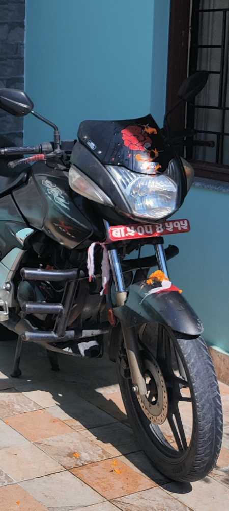 2014 Hero Cbz