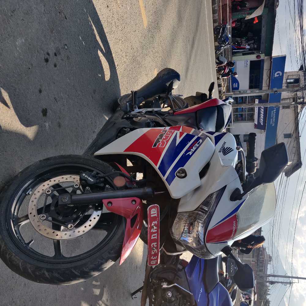 2015 Honda CBR 250R