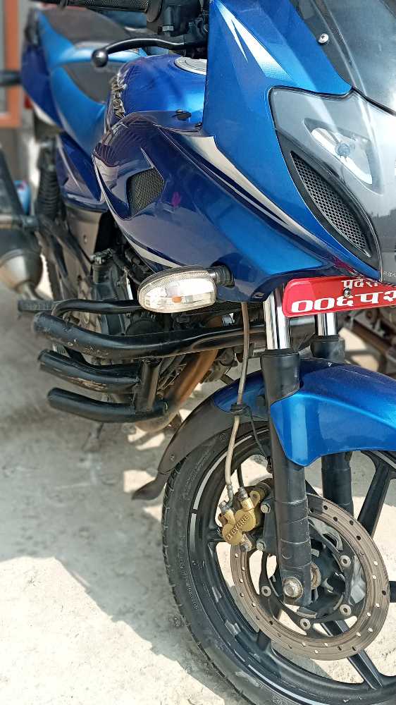 2018 Bajaj Plusar 220
