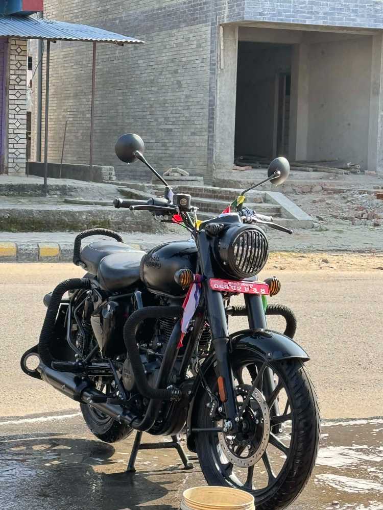 2025 Royal Enfield Classic 350 in Kathmandu for sale at RamroGaadi.