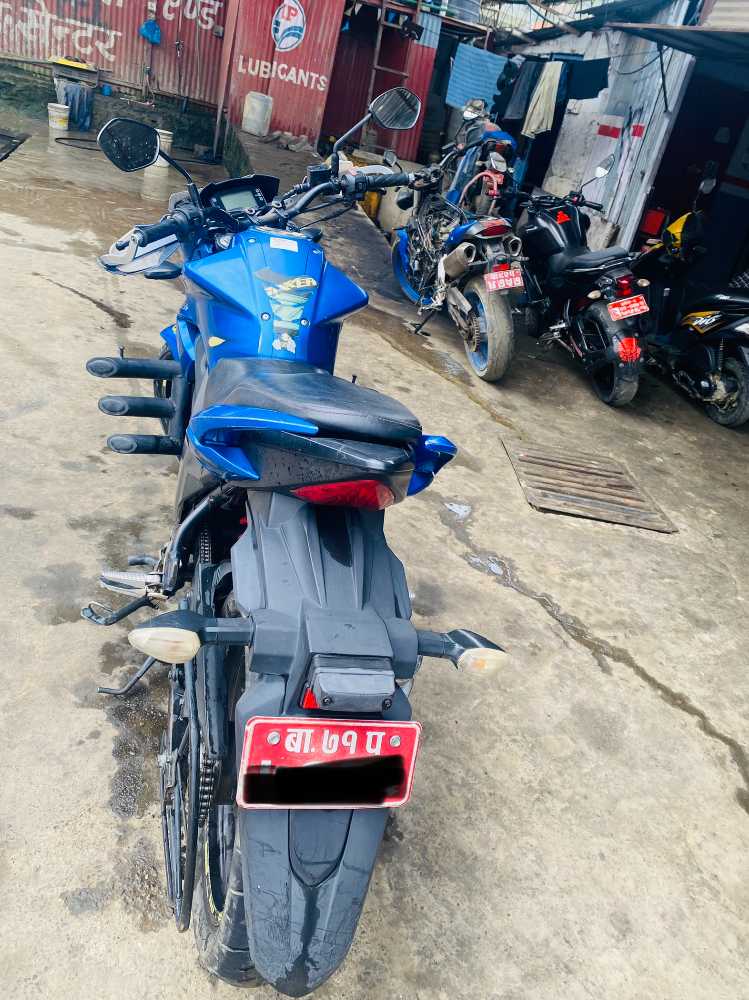 2015 Suzuki Gixxer 150 in Kathmandu for sale