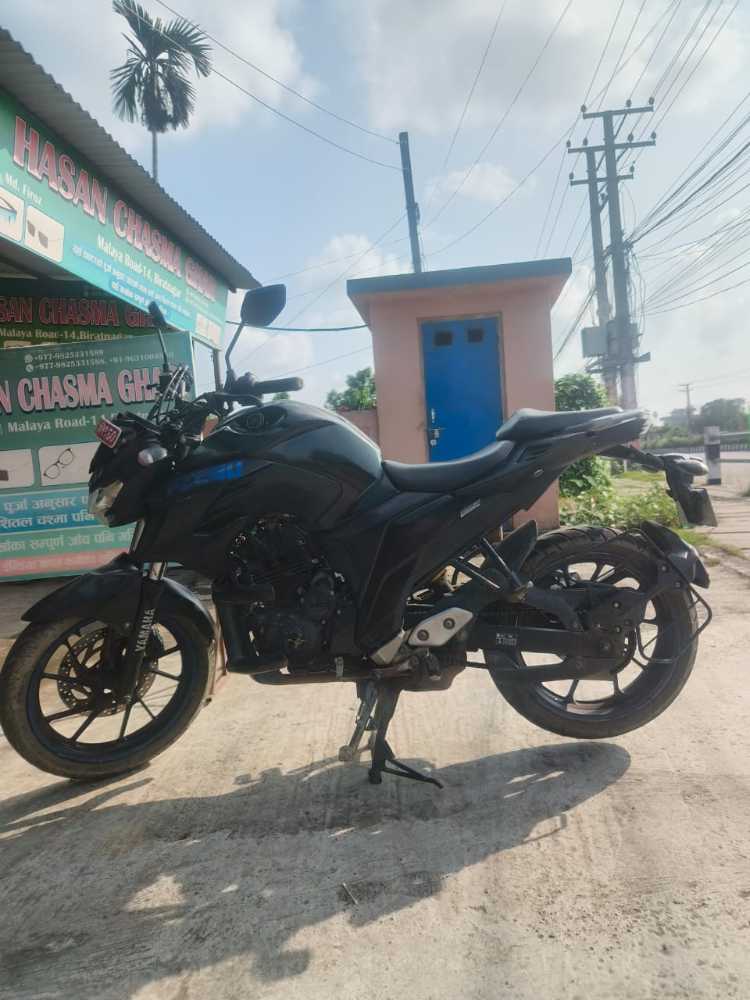 2017 Yamaha FZ 25 in Kathmandu for sale at RamroGaadi.