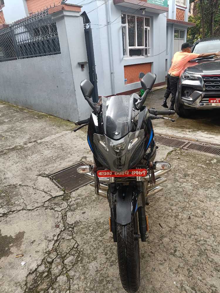 2021 Bajaj Plusar 220 in Kathmandu for sale