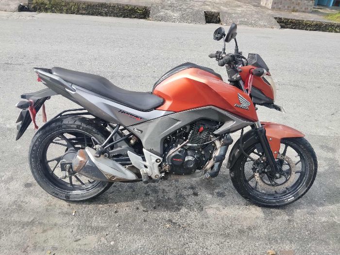 2016 Honda CB Hornet in Pokhara for sale at RamroGaadi.