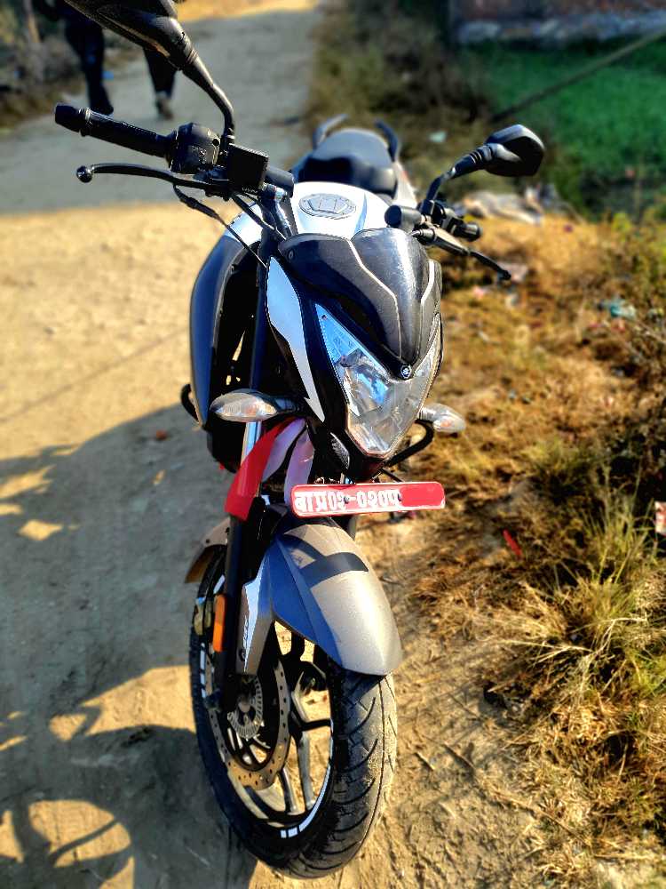 2020 Bajaj NS 200