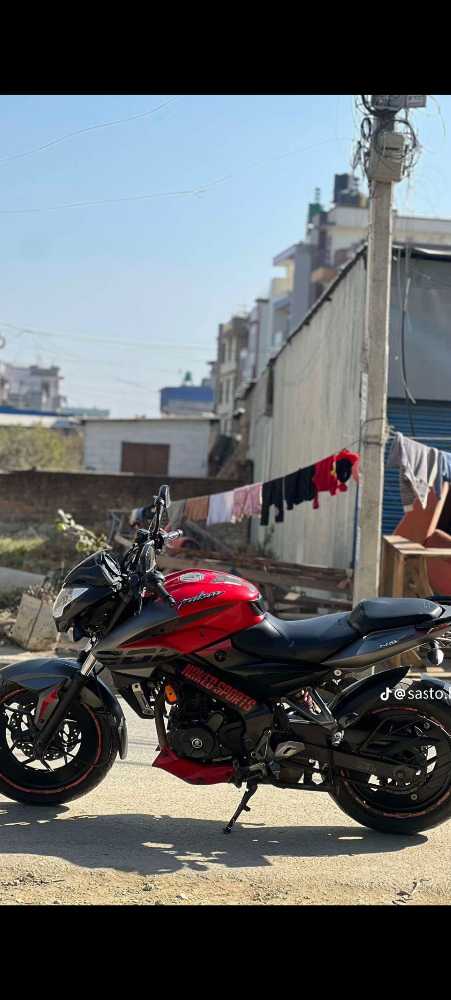 2018 Bajaj NS 200 in Pokhara for sale at RamroGaadi.