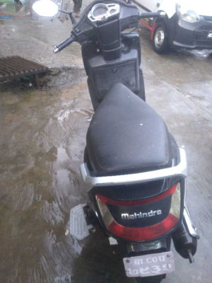 2016 Mahindra Gusto