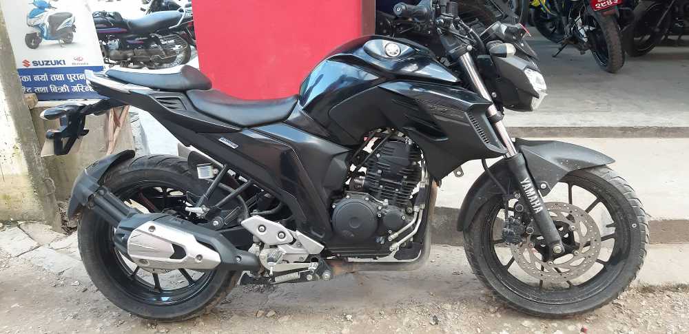 2017 Yamaha FZ 25