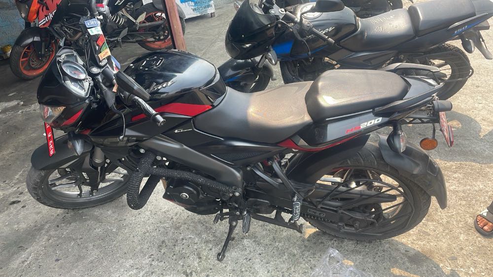 2023 Bajaj NS 200 in Pokhara for sale at RamroGaadi.