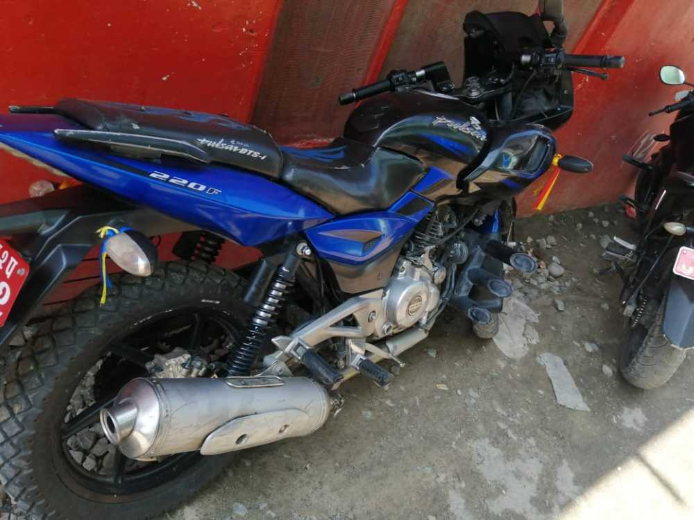 2014 Bajaj Plusar 220 in Mahendranagar for sale