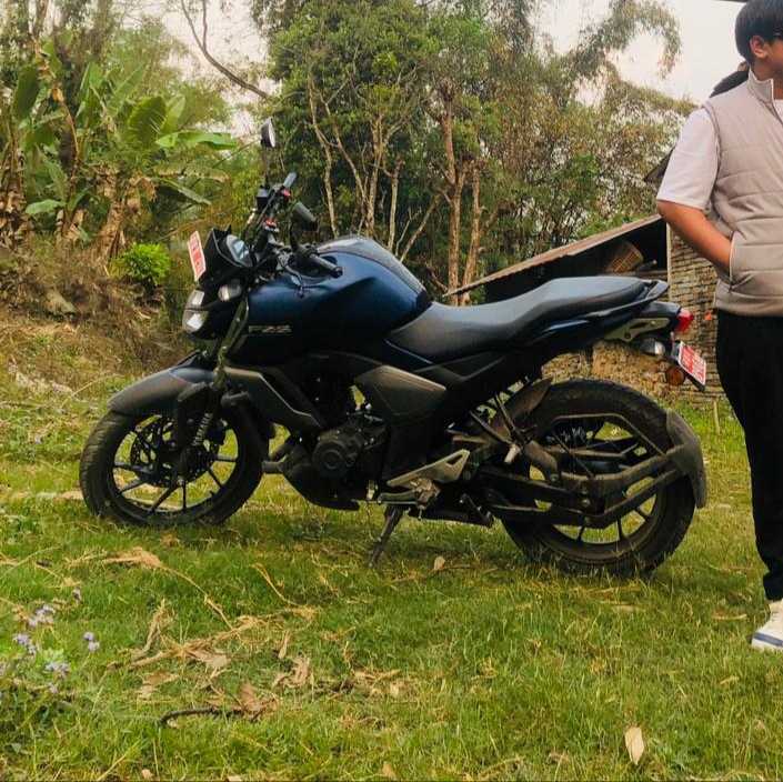 2021 Yamaha FZS