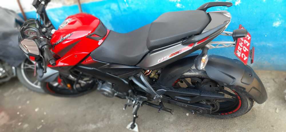 2020 Bajaj NS 200
