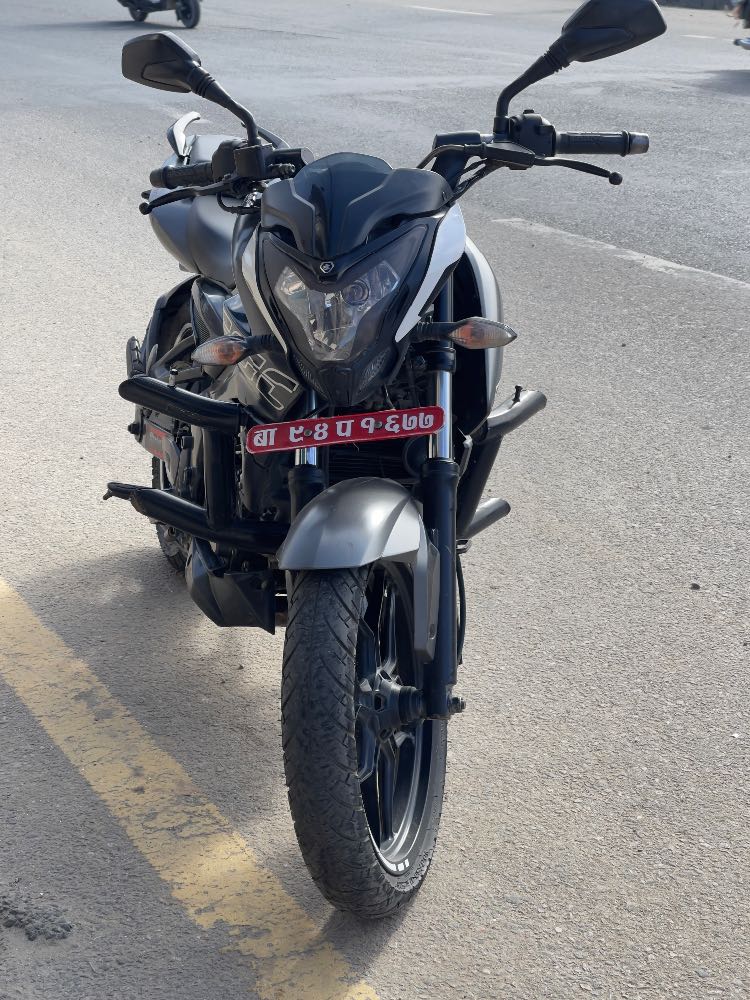 2019 Bajaj NS 200