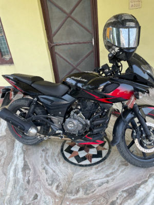 2021 Bajaj Plusar 220